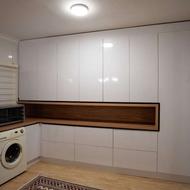 کابینت هایگلاس براق سفید