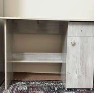 میز چوبی کشو دار