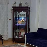 ویترین کاملا سالم بدون خط و خش