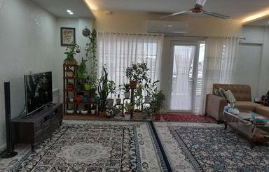 فروش آپارتمان88 متری خ مدرس مجتمع آفتاب