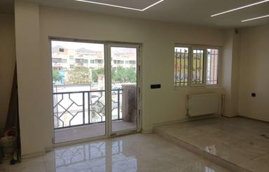 اداری خیابان ستاره بر بلوار طبقه بالا