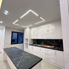 170متر سه خواب/کارگر دو نبش/نمادی از خوشبختی