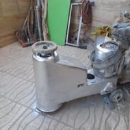 یک دستگاه جلای برق
