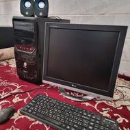 کامپیوتر کامل با همه تجهیزات