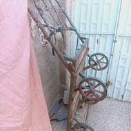 گاری چهار چرخ سالم آماده به کار