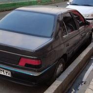 پژو 405GLi