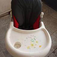 صندلی کودک در حد نو