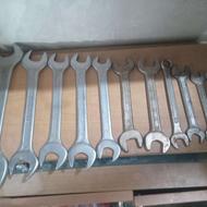 آچار و اچار فرانسه