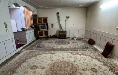 منزل مسکونی دوطبقه راه جدا