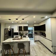 فروش آپارتمان 200 متر نوساز تک واحدی در خ هراز کوچه برند