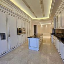 نیاوران 230 متر دور تا دور تراس