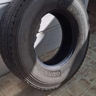 لاستیک 315 گل عقب