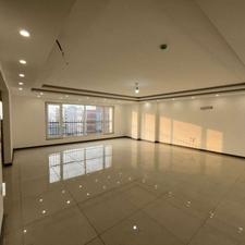 آپارتمان 146 متری ، سه خواب در خیابان هراز