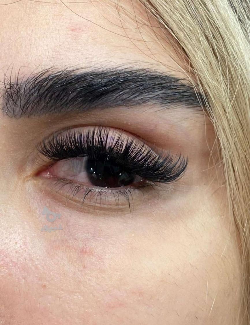 اکستنشن مژه و لیفت مژه و ابرو