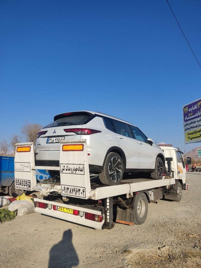 امداد خودرو خودروبر یدکش جرثقیل یدکش خودرو بر حمل