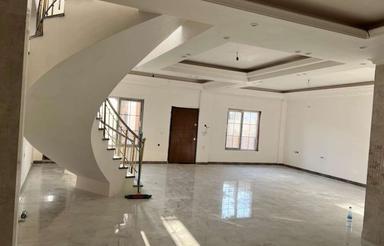 فروش ویلا خوش نقشه با موقعیت مکانی عالی