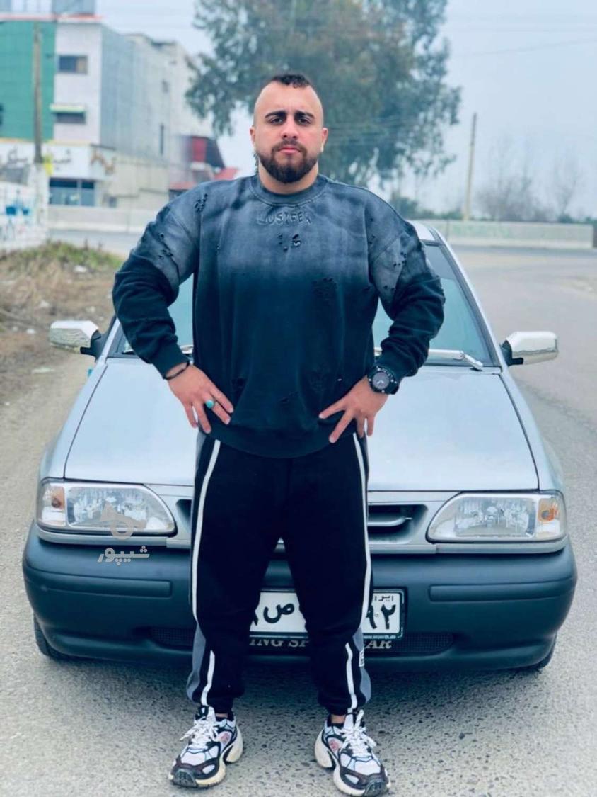 دنبال کار نگهبانی و بادیگاردی هستم - undefined