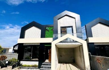 نیم پیلوت 230 متری سند دار فروش ویژه