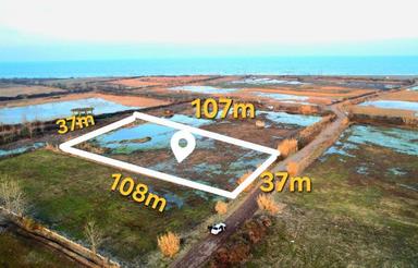 زمین 4000متری مناسب شهرک سازی(قابل ساخت)