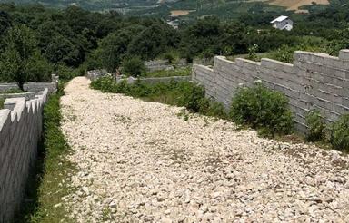 باغچه230 متری ارتفاعات وارد محله