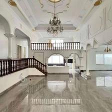 فروش و تهاتر ویلا 360 متری در خیابان هراز