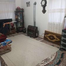 زمین و خانه ویلایی در بارکوسرا