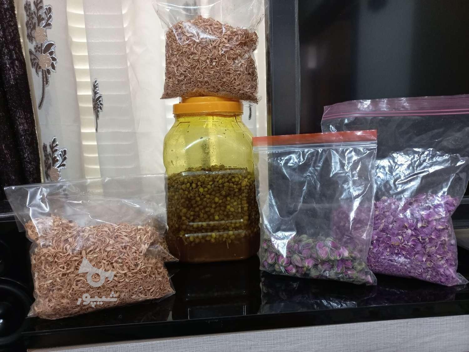 6بسته بهار نارنج درجه یک اعلاء/3کیلوترشی بنه/غنچه گل محمدی