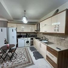 فروش آپارتمان 96 متر در خیابان امام خمینی