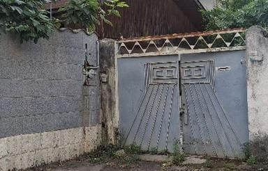 فروش ویلا 100متر بنا 200 متر زمین در خیابان جمهوری