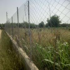 460متر زمین باغچه دورمحصور شده نزدیک بافت کنار برق