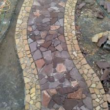 سنگ کاری لاشه میگون مالون کف دامنه ساختمان شهرک