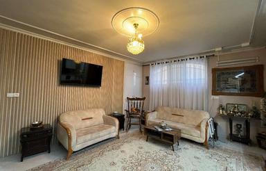 باغ دریاچه 88متر همکف