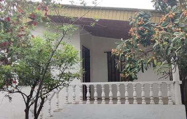 200 متری با سند و جواز داخل مجموعه نوشهر 90 دوخوابه