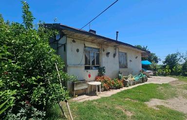 زمین بزرگ با بنا سه‌خوابه در گفشه رشت