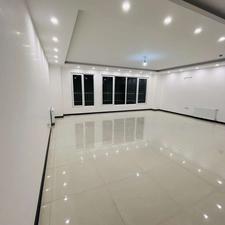 آپارتمان 135 متر در خیابان هراز