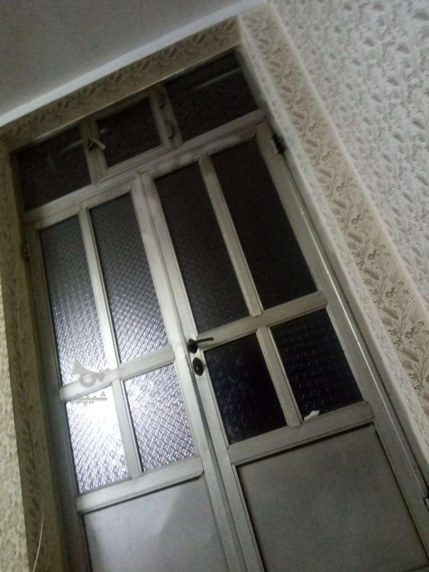 خدمتکار و نظافت چی حرف گوش کن - عباس
