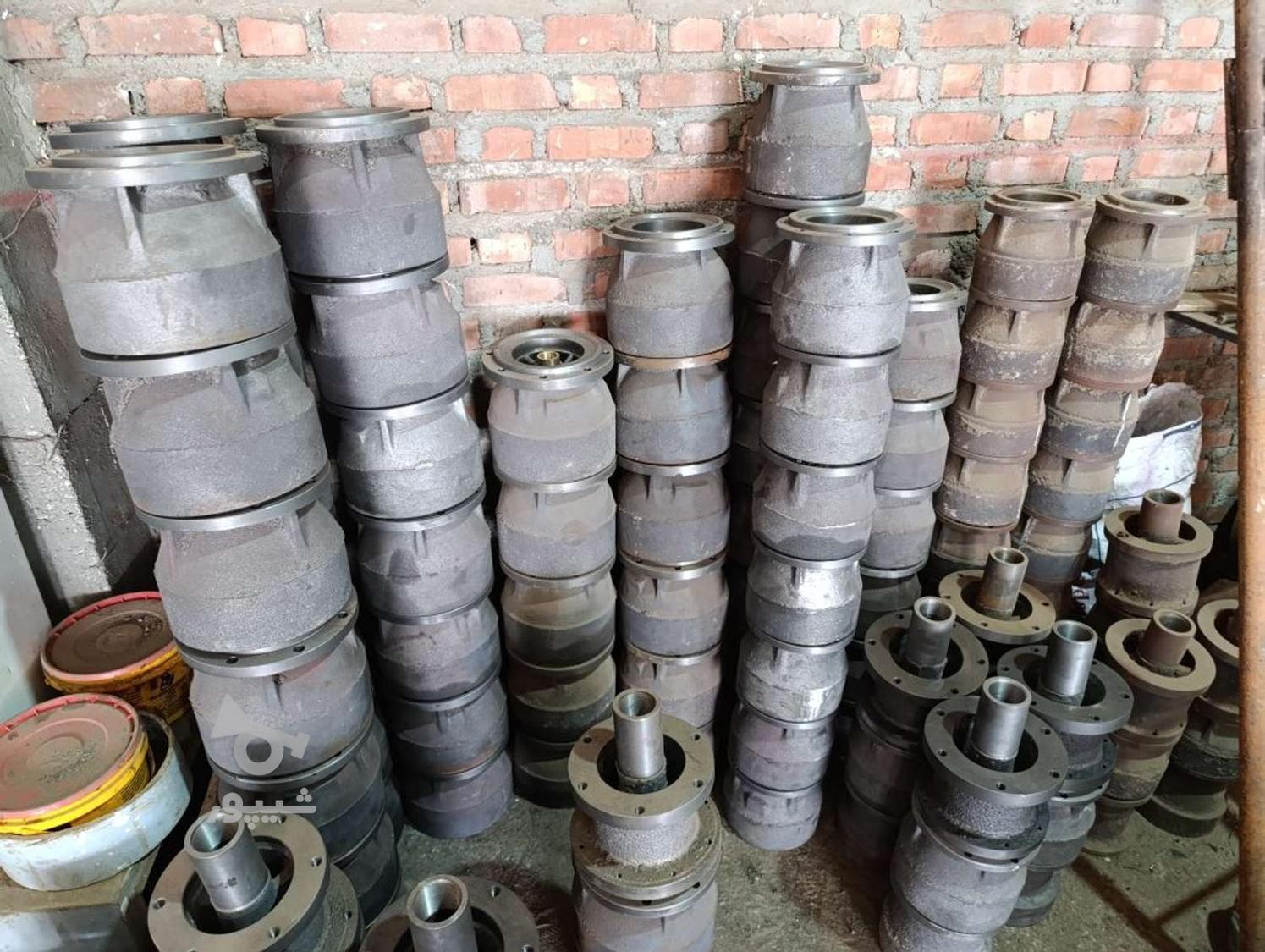 شفت وغلاف و جعبه دنده پشت تراکتوری و امریکایی