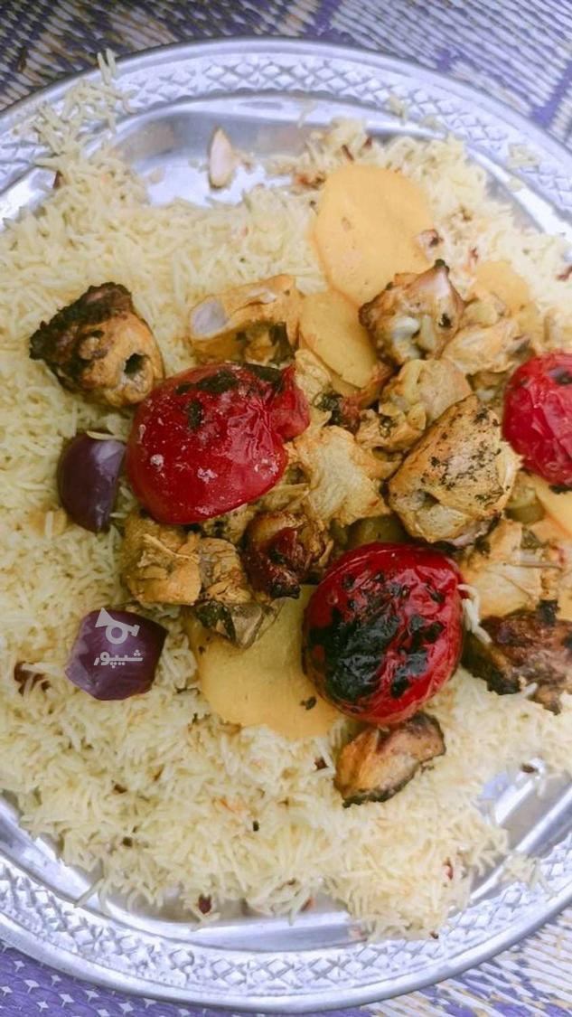 دنبال کار هستم کار در ساندویچی و کبابی را دارم تمام کار - Adham