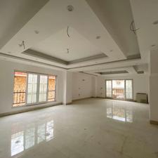 اجاره آپارتمان 195 متر در خیابان ساری در شیپور