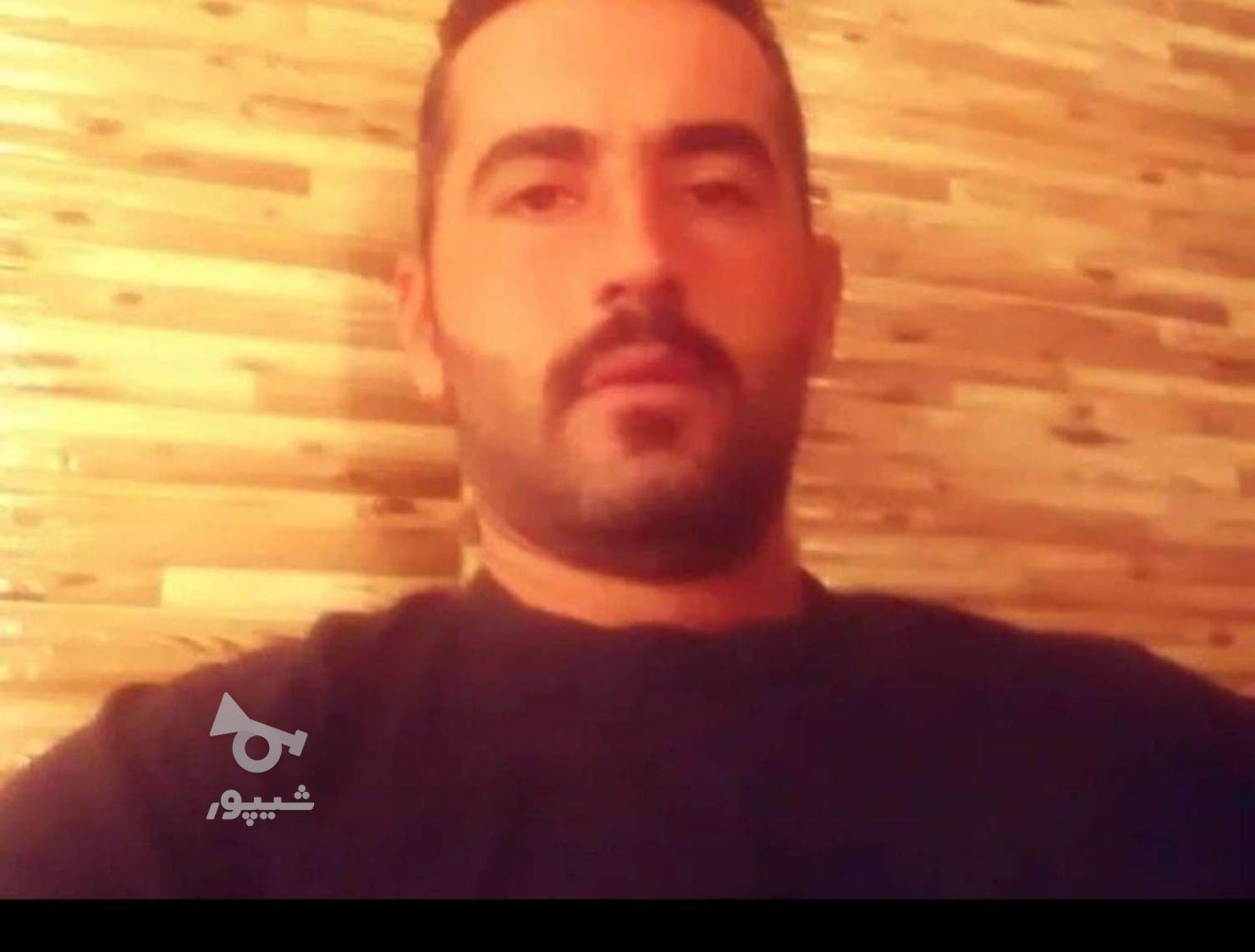 راننده پایه یک با مدارک کامل - حمید بابایی