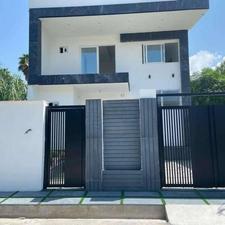 ویلا دوبلکس استخردار در مرکز سرخرود