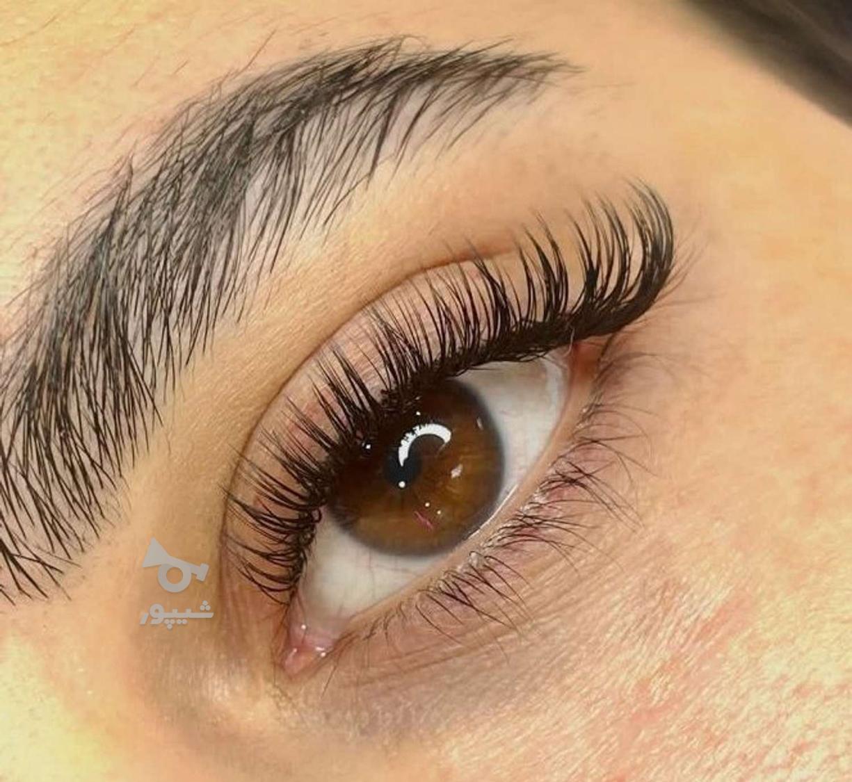 خدمات تخصصی اکستنشن مژه باطراحی اختصاصی