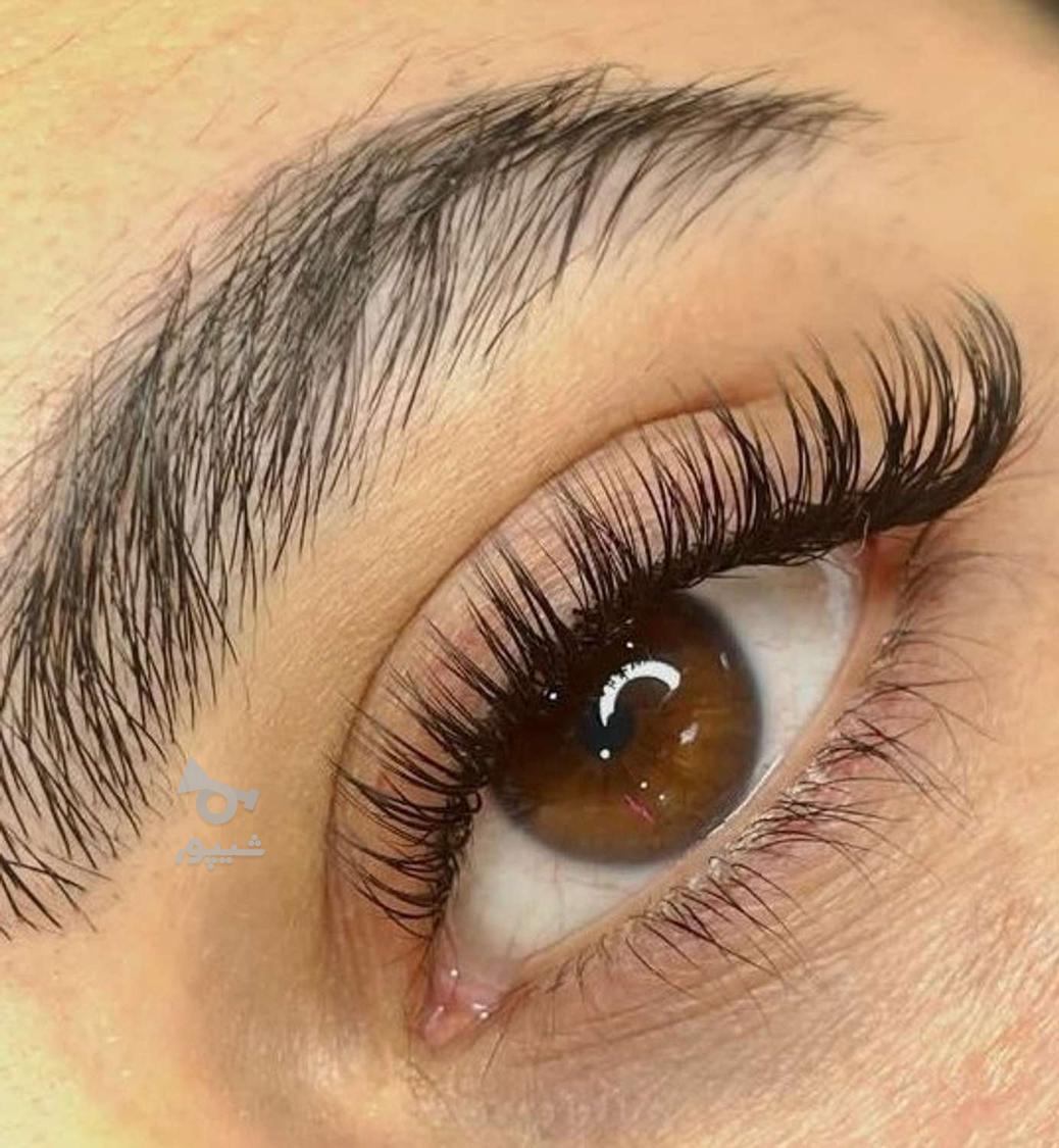 خدمات تخصصی اکستنشن مژه باطراحی اختصاصی