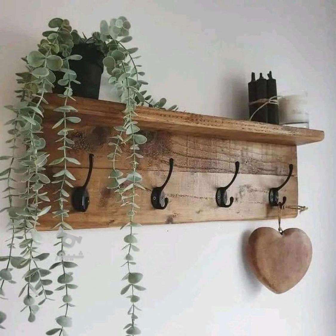 تولید کننده انواع شلف باکس و جاکلیدی و جا حوله ای ....