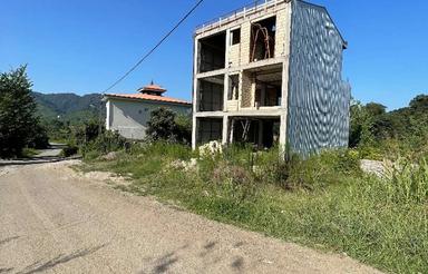 زمین 400 متری پروانه دار بر اصلی آسفالت کتشال لاهیجان