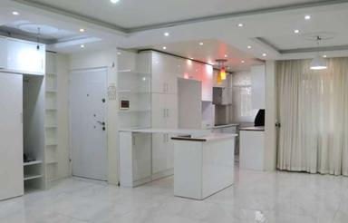 ۸۰ متر دوخوابه طبقه همکف. چهارباغ غربی