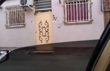 فروش خانه بعلت مهاجرت
