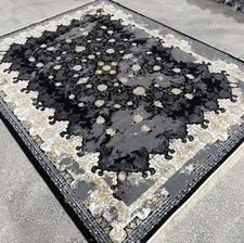 فرش ارزان شد در سرای فرش حسینی میاندوآب