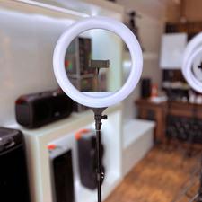 رینگ لایت 45 واتی پرقدرت برای تولید محتوا و مژه کاران