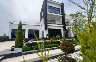 اجاره روزانه ویلا شهرکی لاکچری4خواب استخردار ایزدشهر